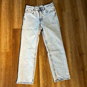 H&M Women's High Rise Light Blue Jeans